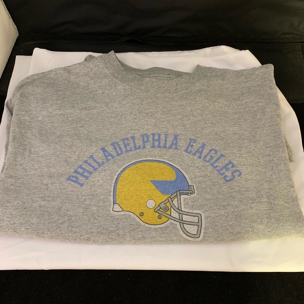 NFL Philadelphia Eagles Throwback Helmet Shirt XL